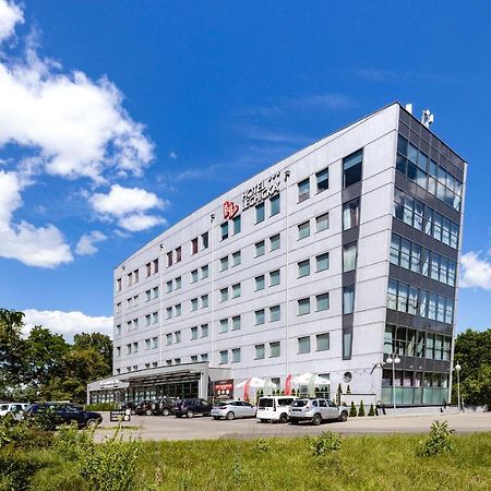 Hotel Lechicka Poznań Eksteriør billede
